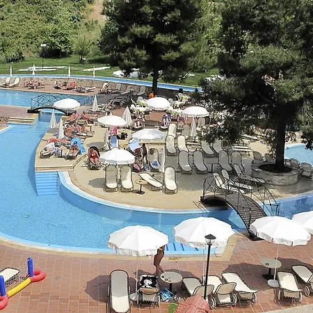 Hotel Lesse 4*