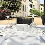 Lesse Hotel 4*