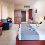 Lesse Hotel Hanioti