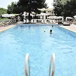Lesse 4* Hanioti
