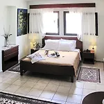 Hotel Lesse