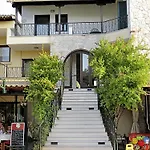 Lesse Hotel 4*