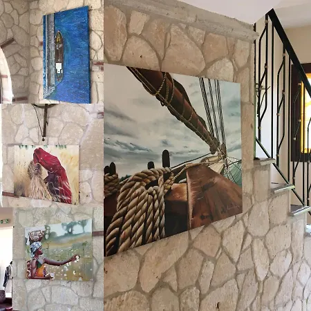 Hotel Lesse KASSANDRA